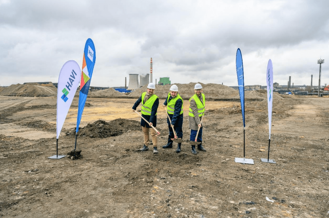 Brownfield after the former Poldi Kladno comes to life. The first tenant in the new industrial zone will be the company HAVI