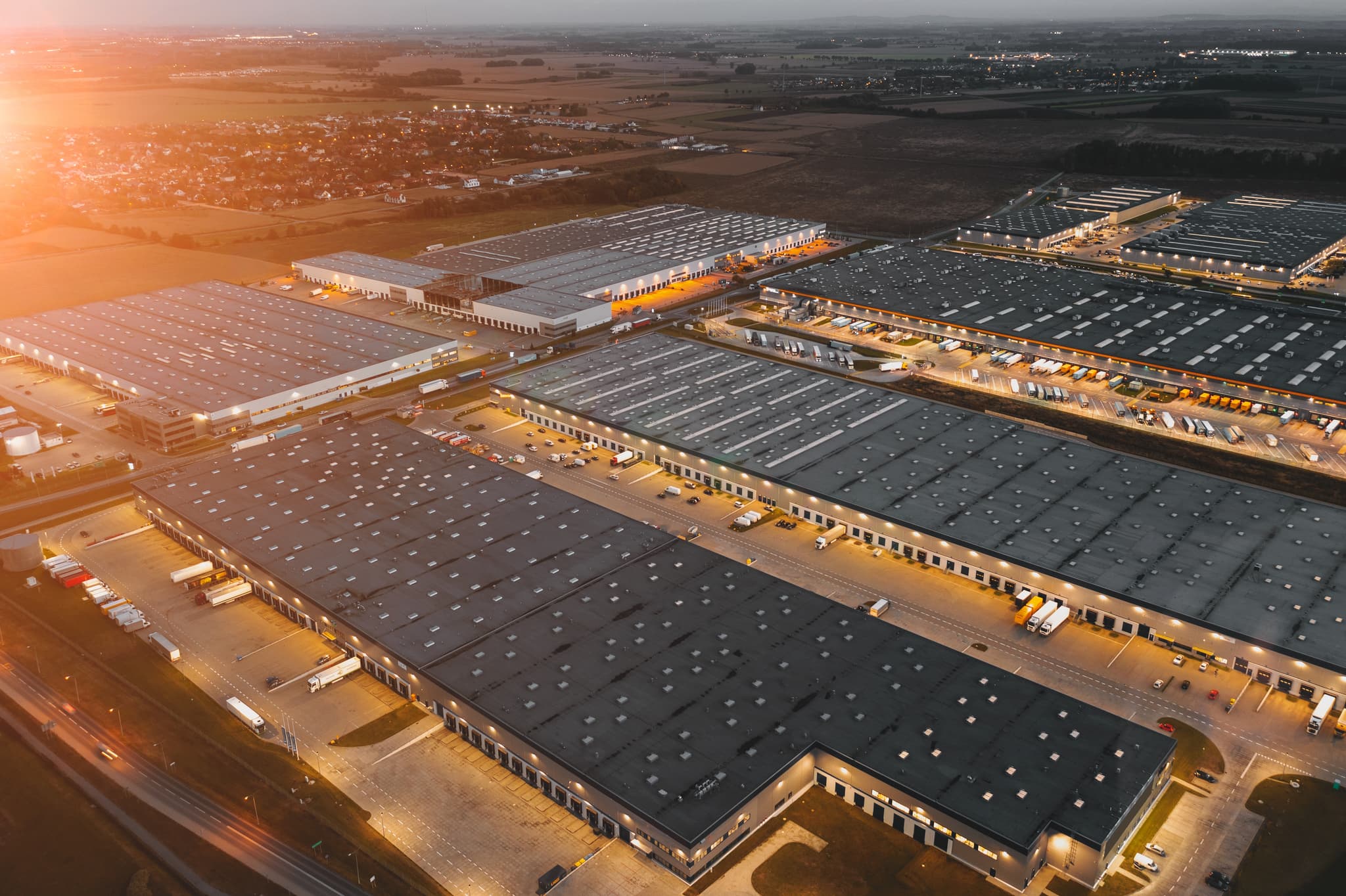 Lease and sale of warehouse space throughout the Czech Republic