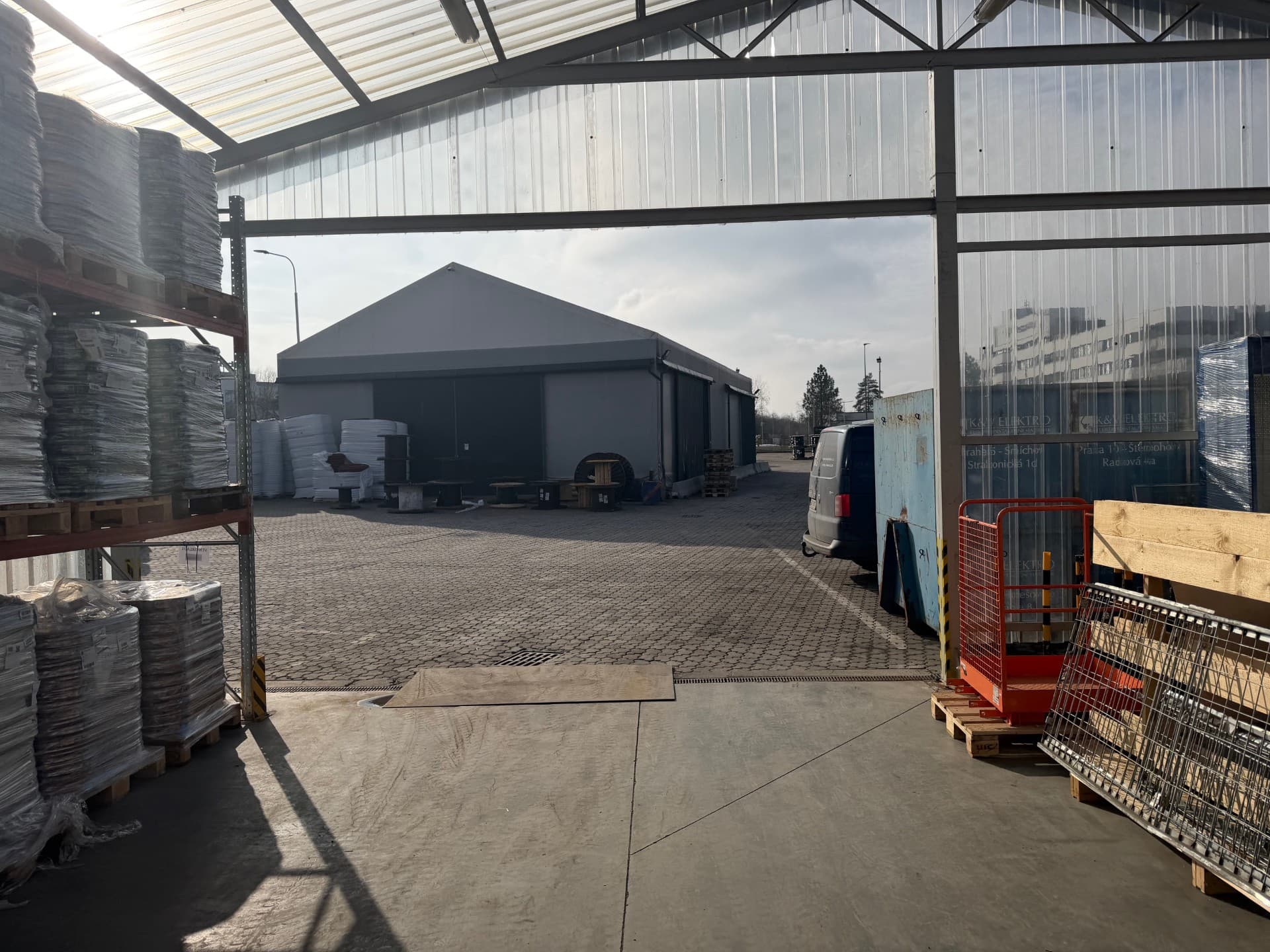 Industrial Hall Sterboholy