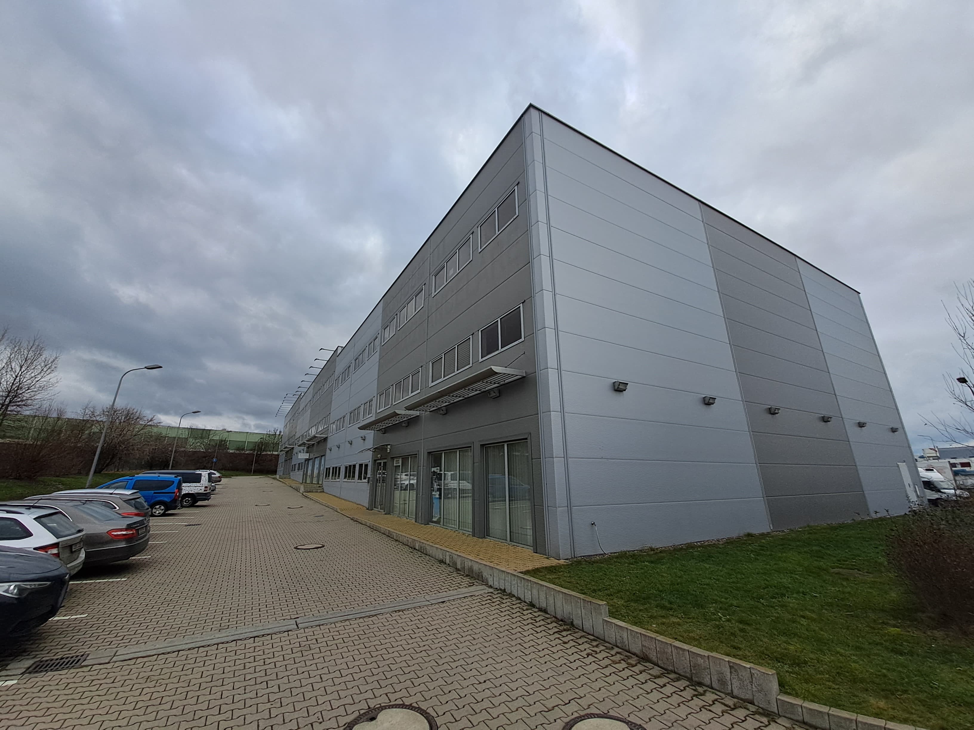 Industrial hall Nupaky
