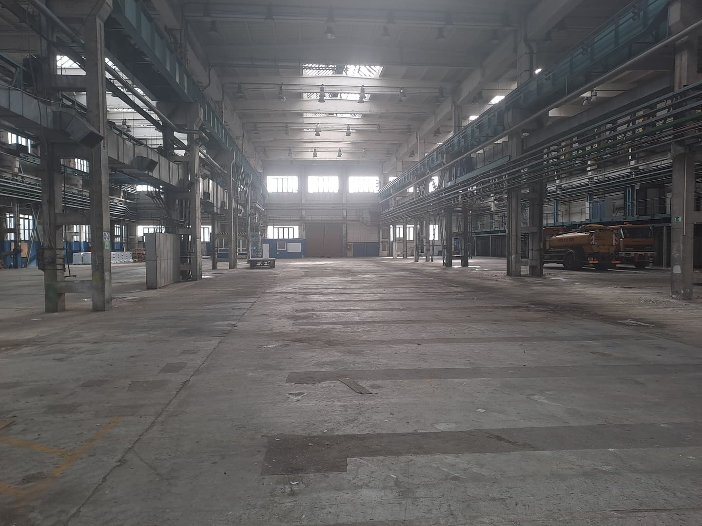 Rent of warehouse and production space - Smichov