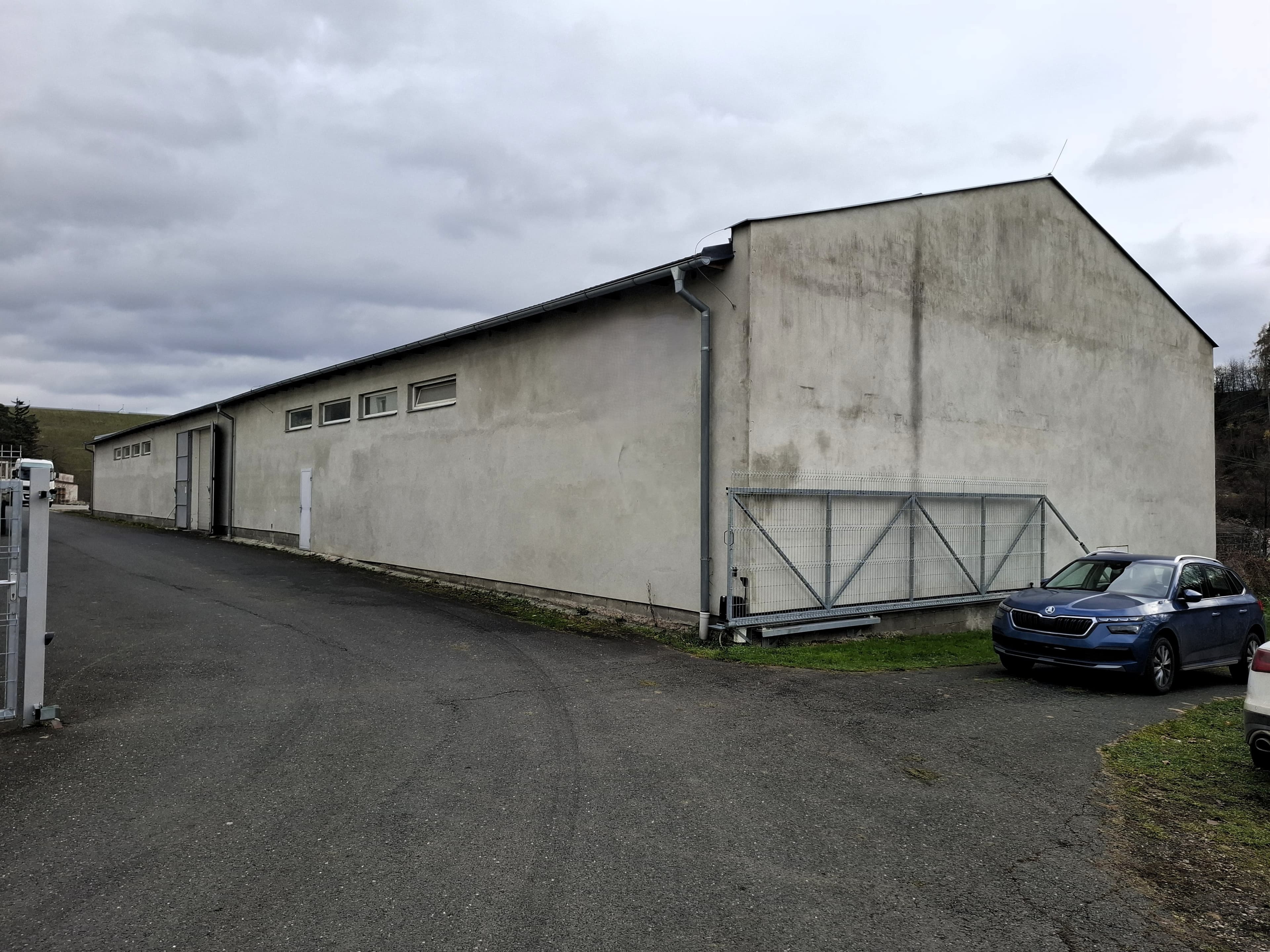 Průmyslová hala Nesměřice