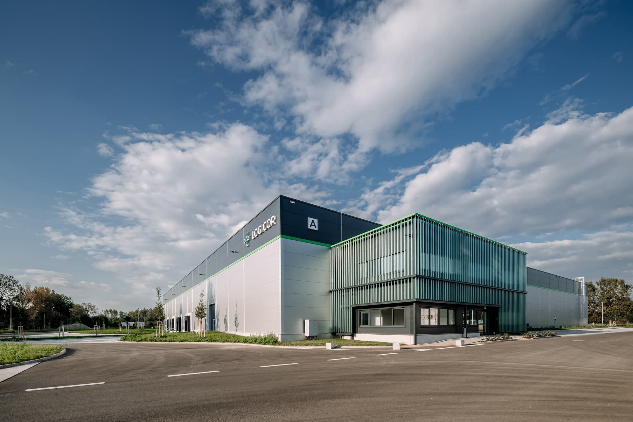 Czech and Slovak industrial properties are rapidly modernizing - 108 REAL ESTATE introduces a new classification
