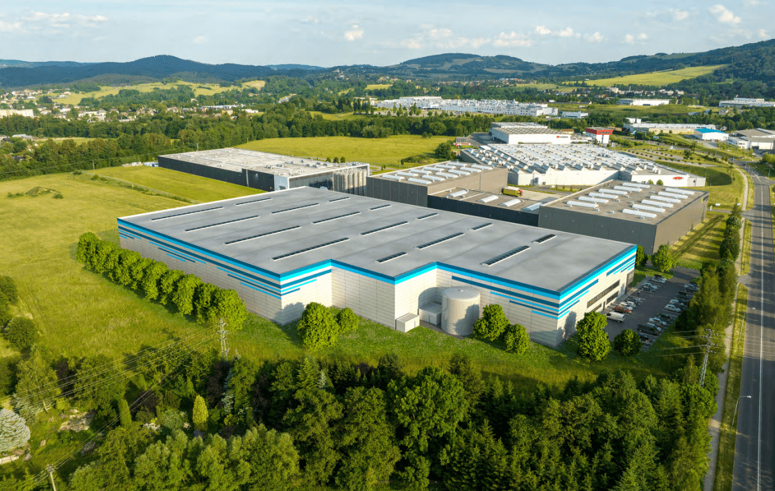 Pronájem výrobní a logistické haly - Liberec