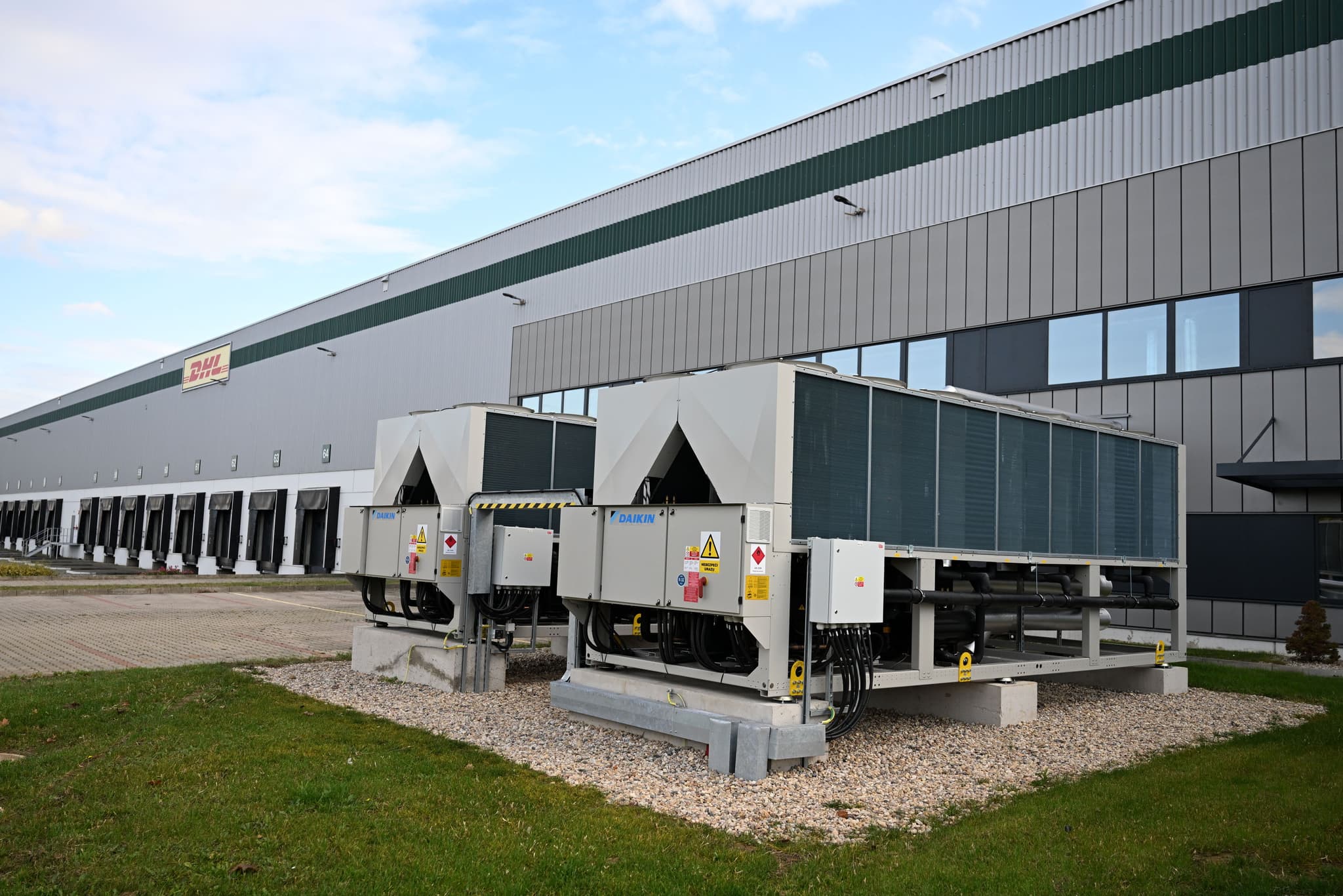 Prologis continues sustainable projects: the largest DHL distribution centre in the Czech Republic significantly reduces fossil fuel consumption