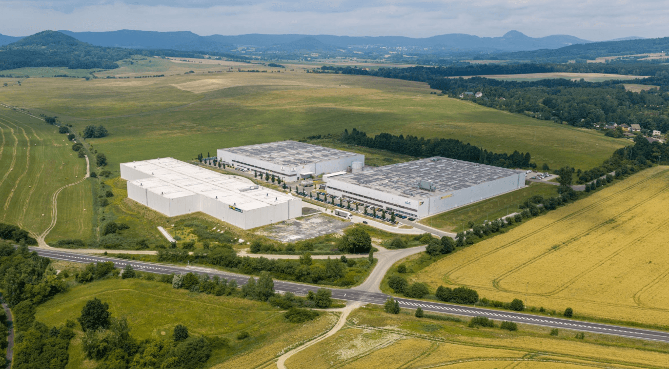 CTP otevírá distribuční centrum o rozloze 11 500 m², aby podpořila dodávky výměny autoskel Saint-Gobain po celé Evropě