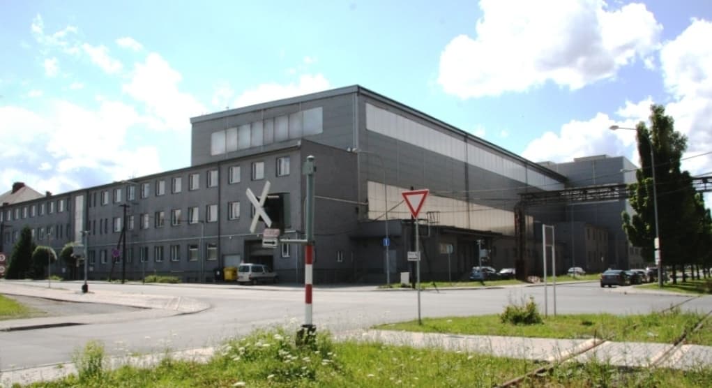 Pronájem skladových prostor s mostovým jeřábem - Plzeň