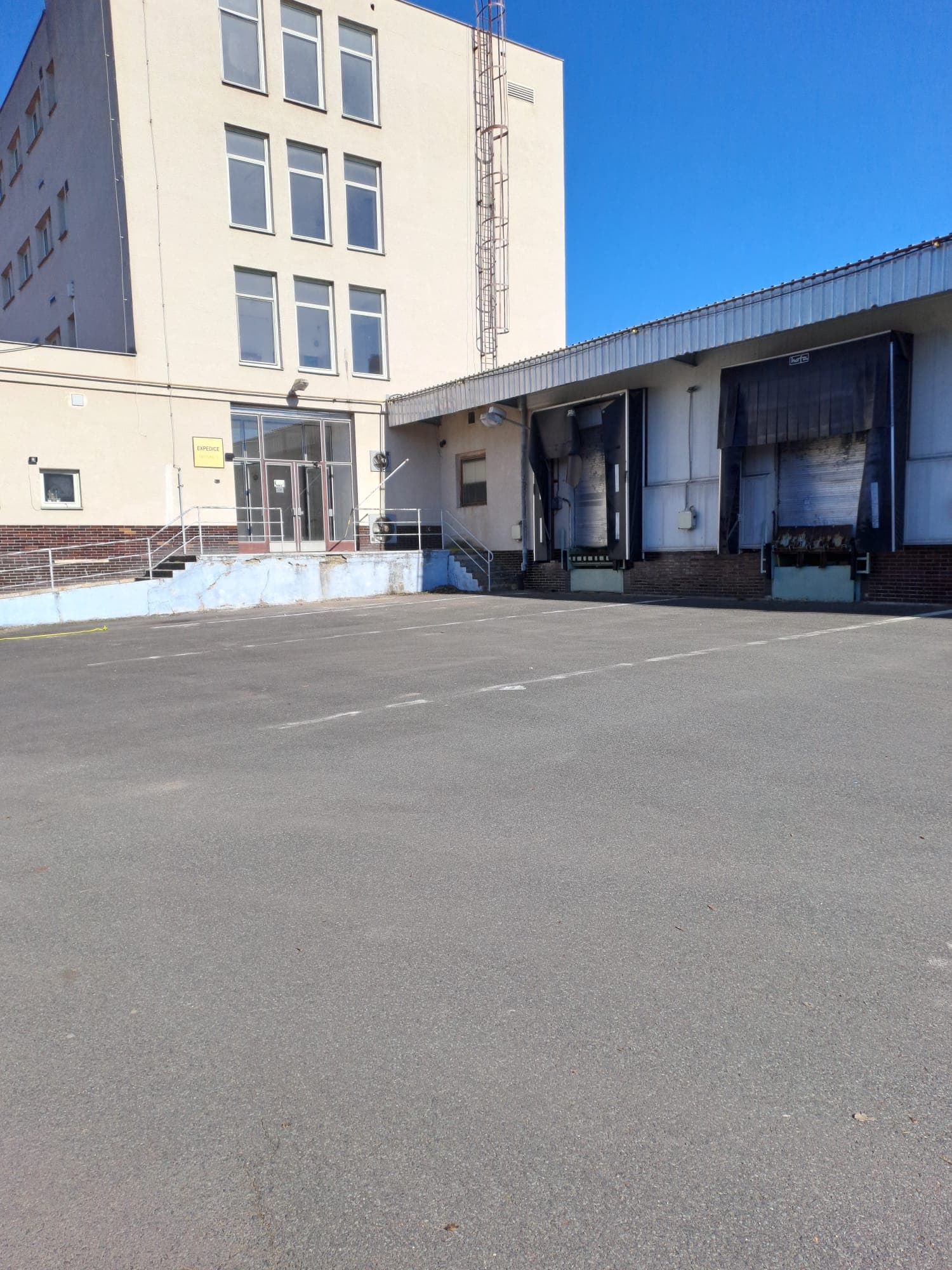 Areál Lom u Tachova nedaleko hranic s DE