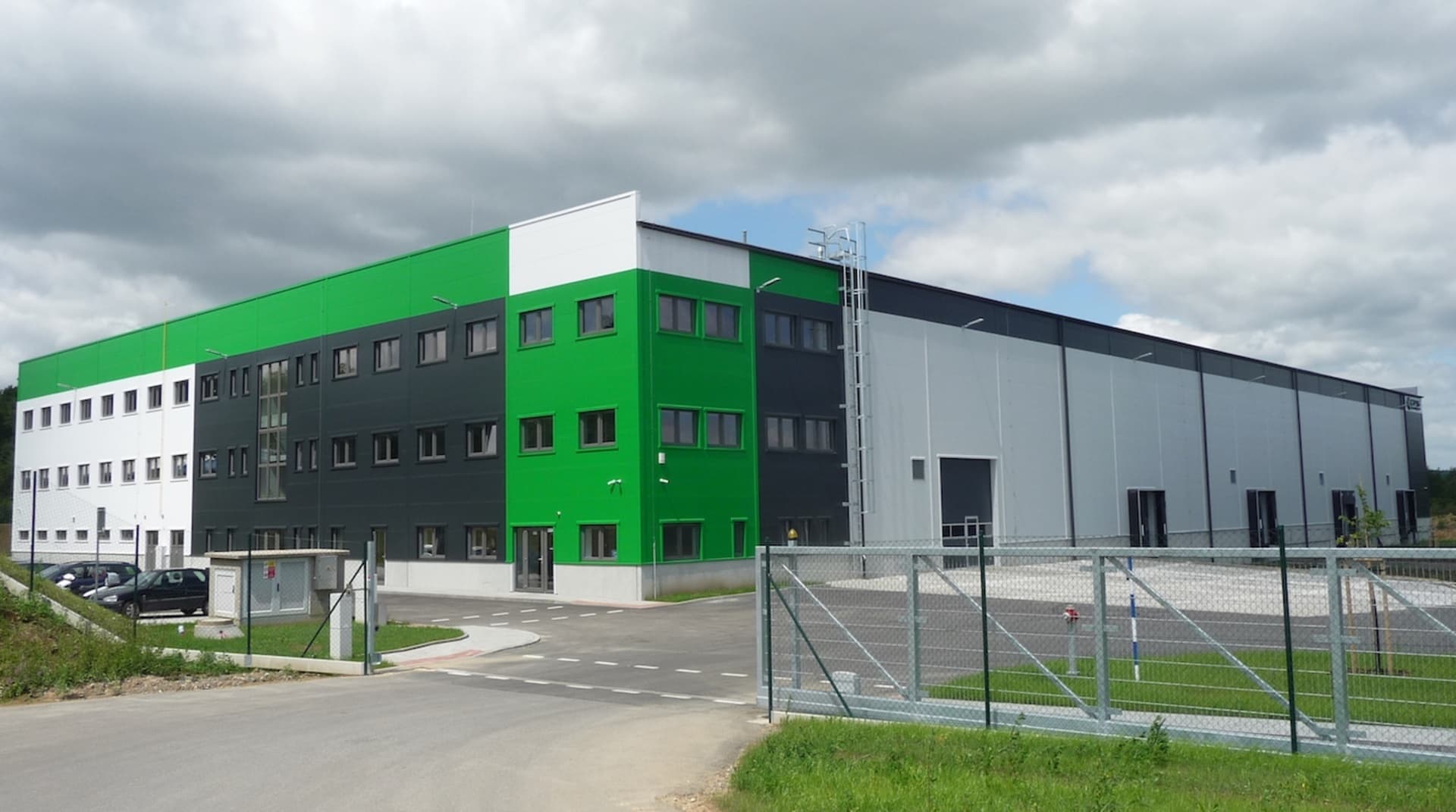 Pronájem logistického skladu se službami lokalita Česká Třebová.